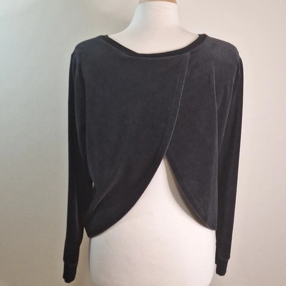 Victoria's Secret black velour  split back crew neck top SZ L - Picture 5 of 6